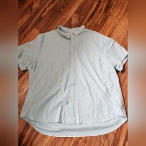 Old Navy Men's short sleeve button up size 3xl